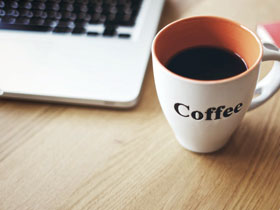 解决background-attachment: fixed不支持iOS